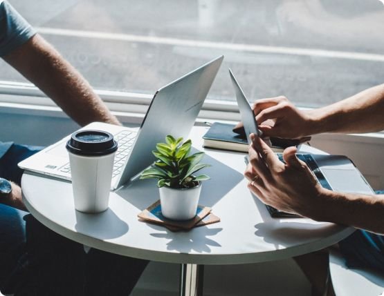 Empowering the Farmers community across Pakistan by connecting them directly with buyers.